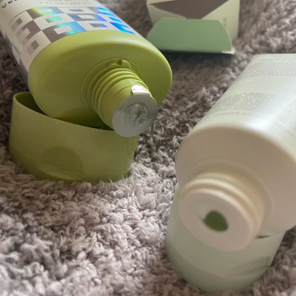 💕 2/$11 Energizing lotion body cream bundle! - Picture 4 of 4